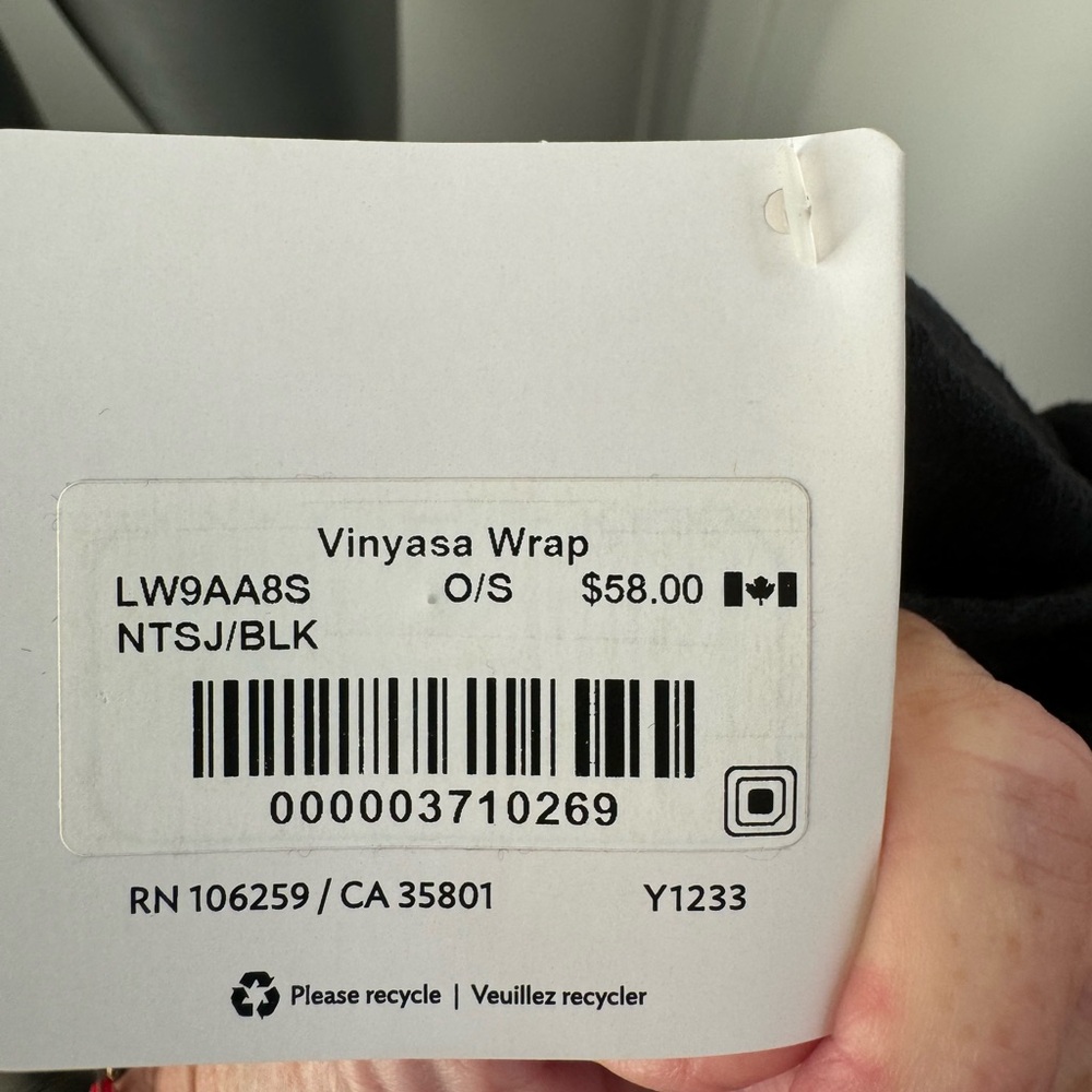 Lululemon wrap - Picture 4 of 6